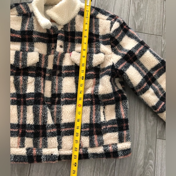 Levi’s|Ex boyfriend plaid Sherpa trucker jacket with collar•••Size medium,Cute! - Picture 14 of 15